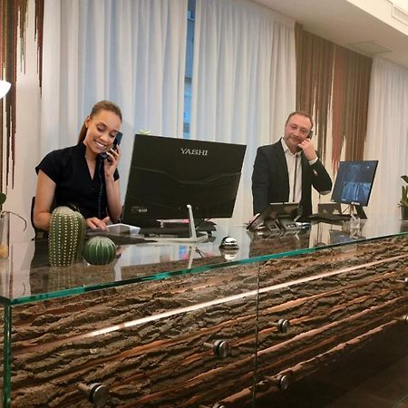 Outside Boutique Hotel Foggia Exterior foto