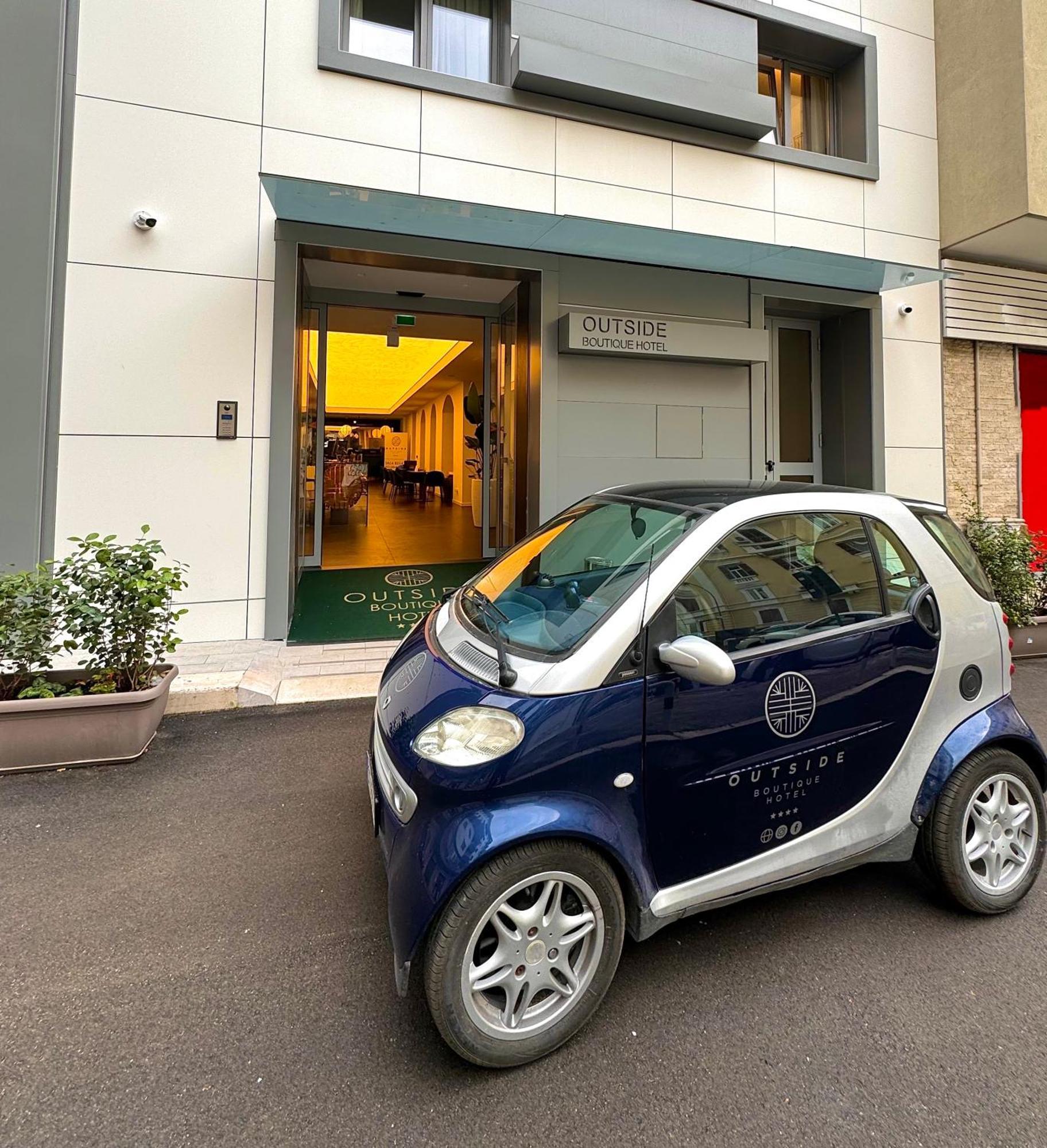 Outside Boutique Hotel Foggia Exterior foto